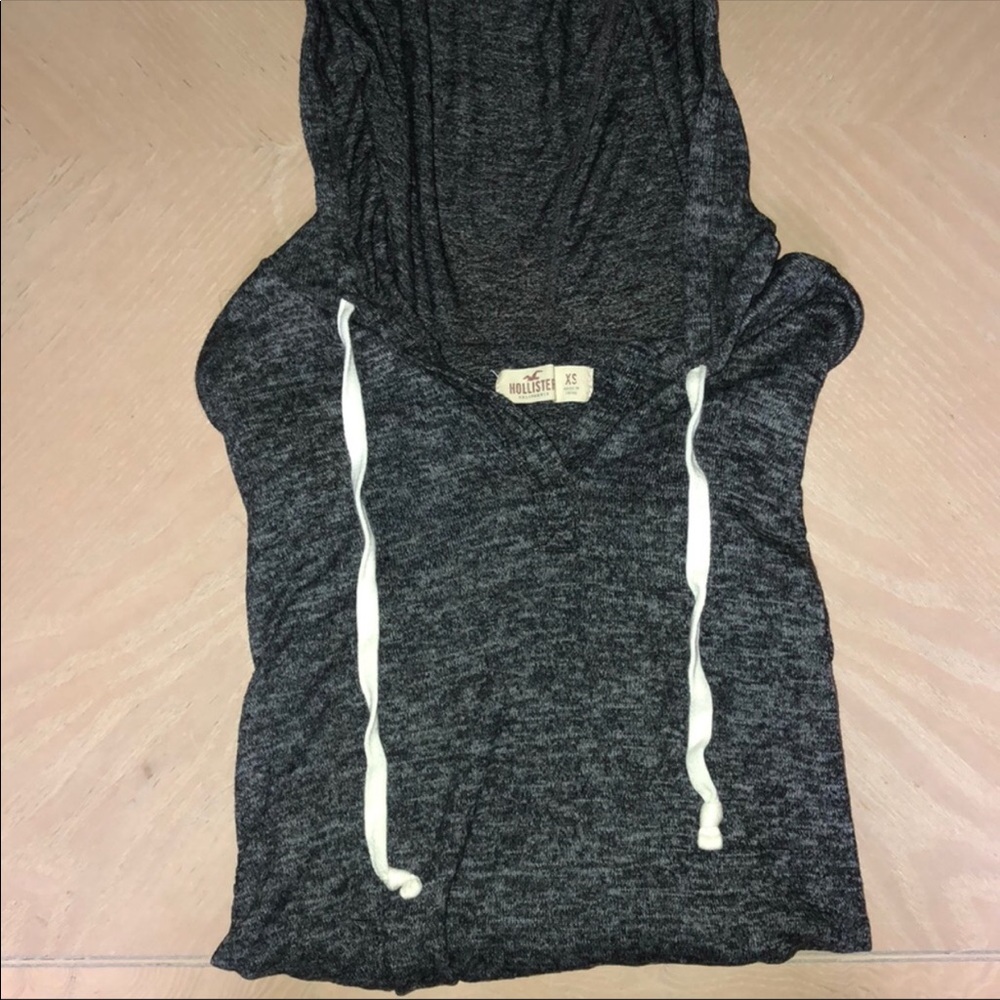 HOLLISTER light weight hoodie!